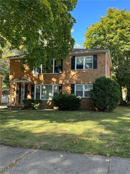 1795 Tanglewood Dr, Akron, OH, 44313-6360 | Card Image