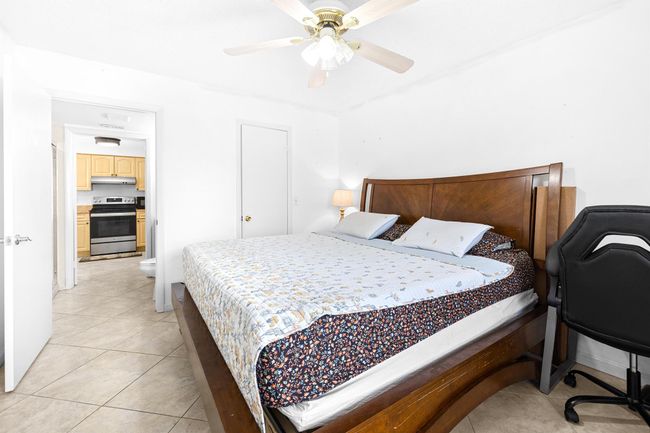 353 Maplecrest Cir, Condo with 3 bedrooms, 2 bathrooms and null parking in Jupiter FL | Image 16