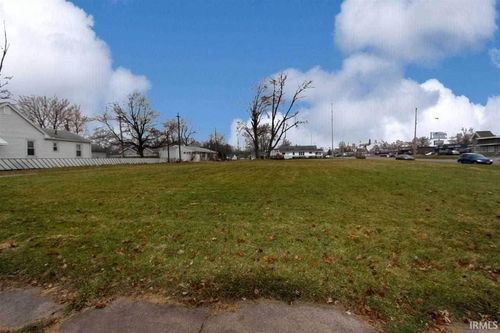 1512 N Logan St, Mishawaka, IN, 46545-5724 | Card Image