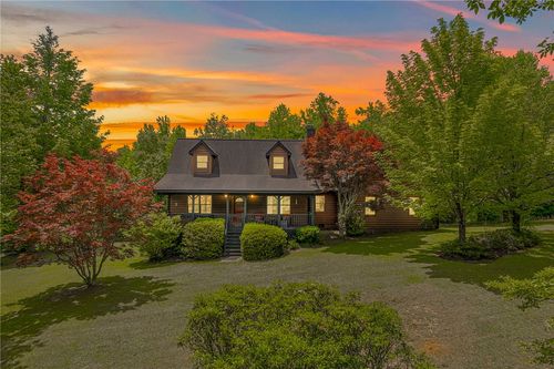 101 Pinnacle Falls Dr, Pickens, SC, 29671-9554 | Card Image