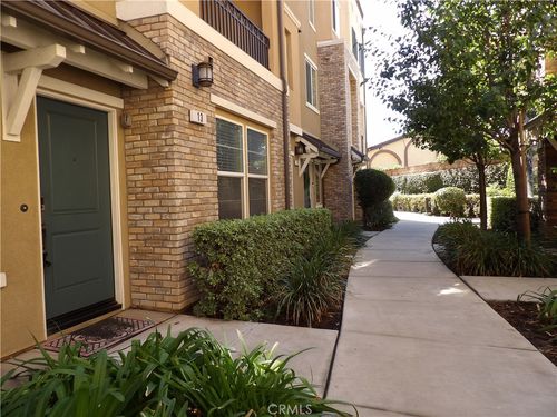 13 Weiss Dr, South El Monte, CA, 91733-4404 | Card Image