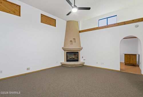 2001 Pinetrail St, Las Cruces, NM, 88012-6001 | Card Image