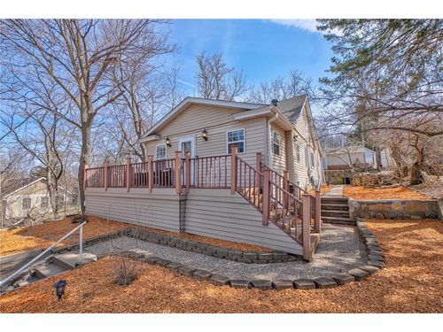 908 10th St, Hudson, WI, 54016-1814 | Card Image