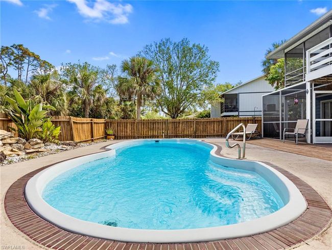 4724 Pembrooke Ln, House other with 3 bedrooms, 2 bathrooms and 2 parking in BONITA SPRINGS FL | Image 22