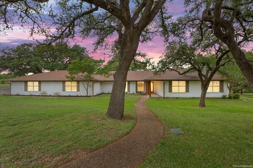 153 Eagle Canyon Dr, China Spring, TX, 76633-3227 | Card Image