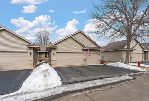 5568 129th Dr N, Hugo, MN, 55038-8462 | Card Image