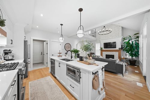 8-21858 47b Ave, Langley, BC, V3A0L3 | Card Image