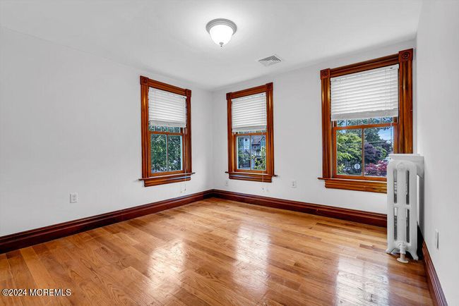 44 Irving Pl, House other with 4 bedrooms, 3 bathrooms and null parking in Red Bank NJ | Image 32