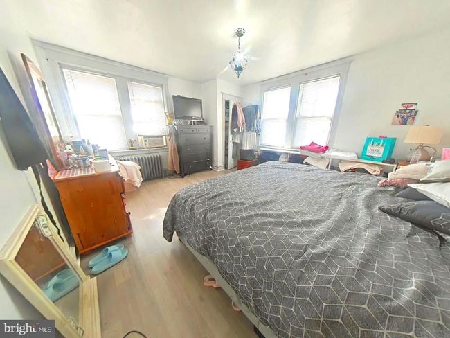 184 Midway Ave, Townhouse with 3 bedrooms, 1 bathrooms and null parking in LANSDOWNE PA | Image 15