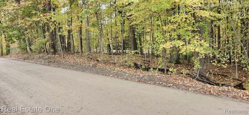 0000 Curtis Rd Curtis Rd, Oxford Charter Township, MI, 48367 | Card Image