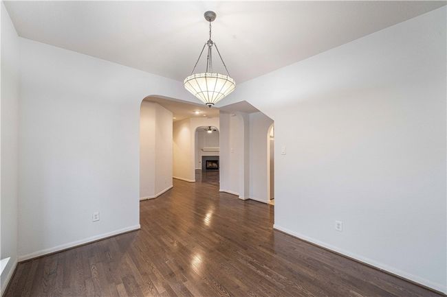 12536 Canyon Glen Dr, House other with 3 bedrooms, 3 bathrooms and 2 parking in Austin TX | Image 4