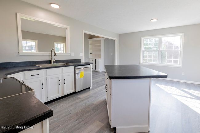 137 Stone Ridge Ct, House other with 5 bedrooms, 4 bathrooms and null parking in Fisherville KY | Image 24