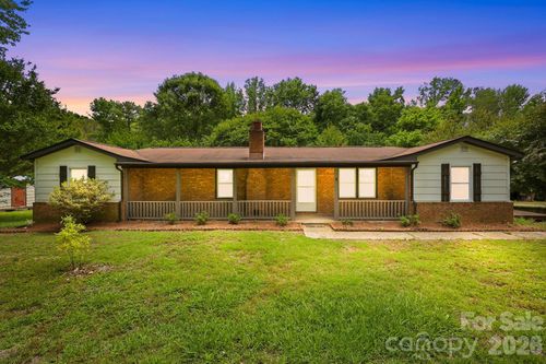 517 & 513 Cox Road, Salisbury, NC, 28146 | Card Image