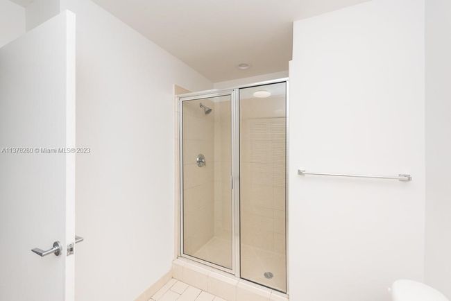 2303-S - 79 Sw 12 Th St, Condo with 2 bedrooms, 2 bathrooms and null parking in Miami FL | Image 11