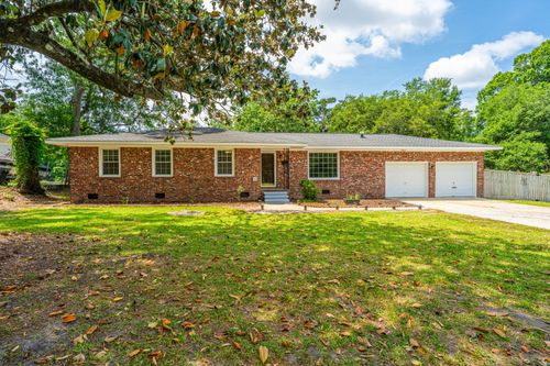 5823 Lakeview Dr, Hanahan, SC, 29410-2422 | Card Image