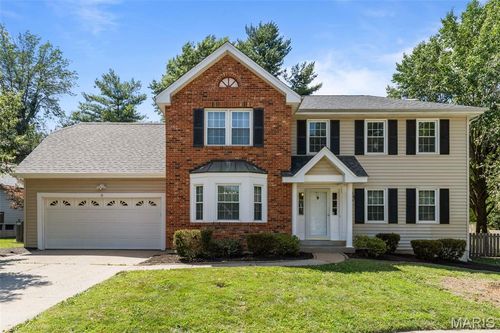 17 Beaujolais Dr, Florissant, MO, 63031-8601 | Card Image