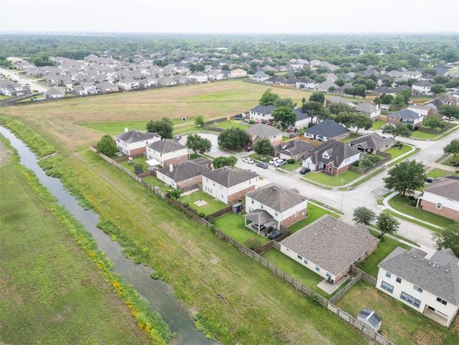 6407 Hillock Ln, House other with 4 bedrooms, 3 bathrooms and 2 parking in Pearland TX | Image 23