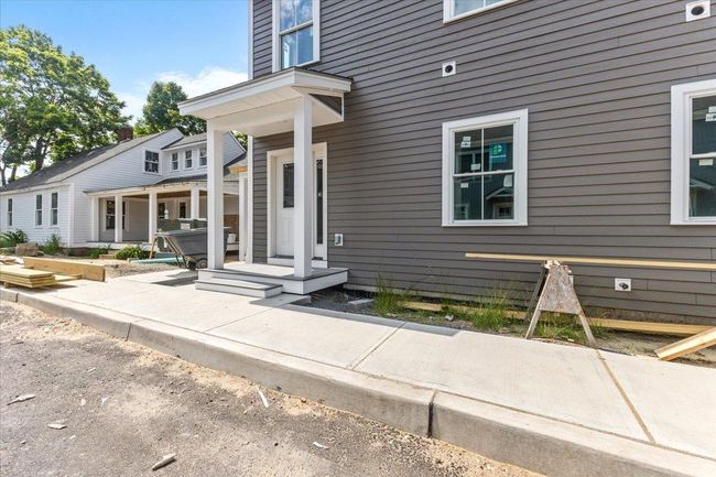 27 Gardner Lane, Condo with 2 bedrooms, 3 bathrooms and null parking in Waterbury VT | Image 30
