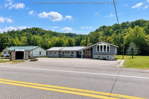 5570 Us Route 60, Hurricane, WV, 25526-6185 | Card Image