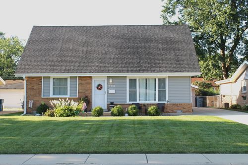 5237 Pleasant Ln, Crestwood, IL, 60418-1110 | Card Image