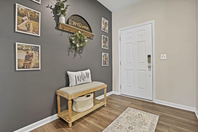 Entry | Image 6