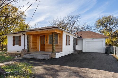 3827 Vineyard Dr, Dallas, TX, 75212-1337 | Card Image