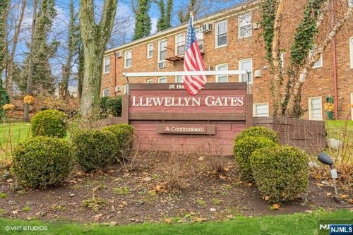 24 Hutton Ave, West Orange, NJ, 07052-4849 | Card Image