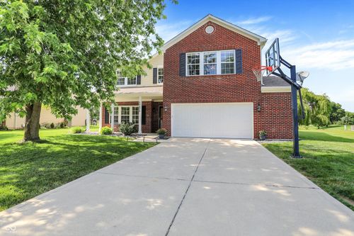 10670 Pleasant View Ln, Fishers, IN, 46038-8338 | Card Image