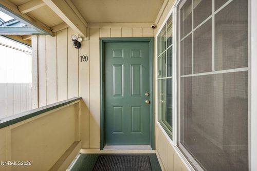 apt-190-3925 Clear Acre Ln, Reno, NV, 89512-4203 | Card Image