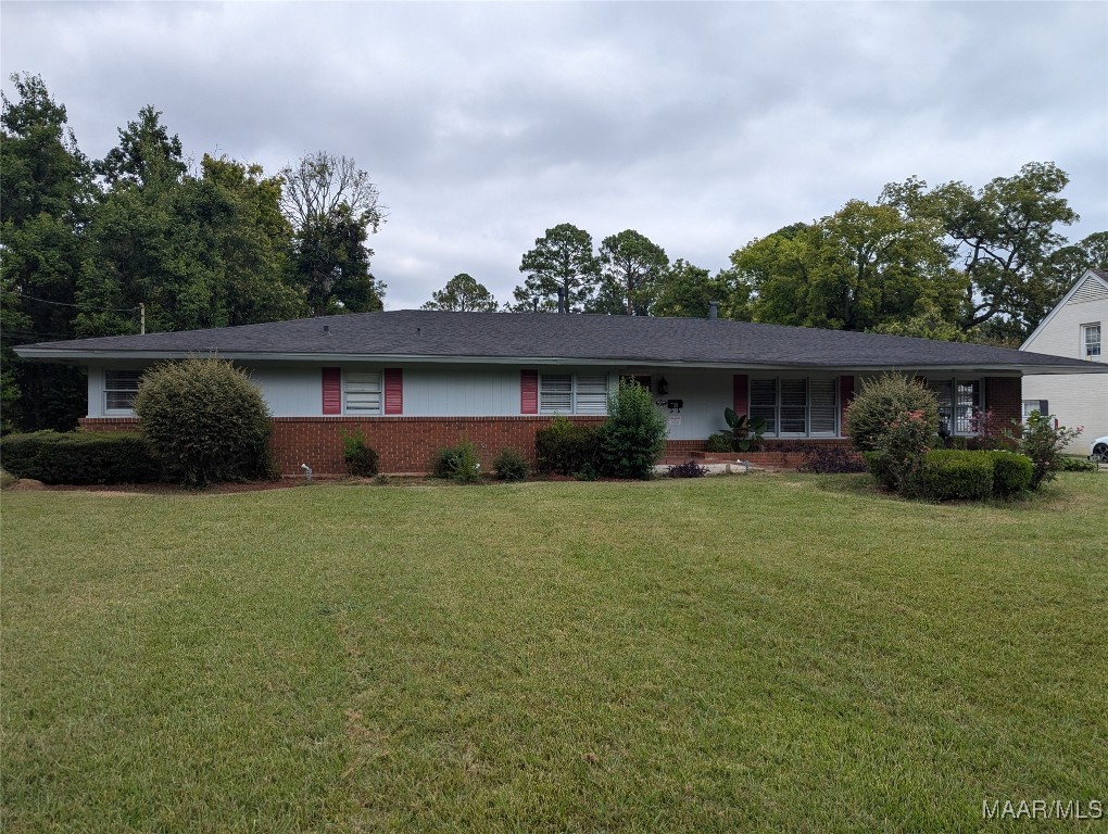 Anton Dr, Montgomery, AL 36105