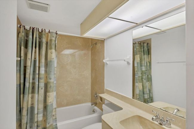 2nd Bath | Image 26