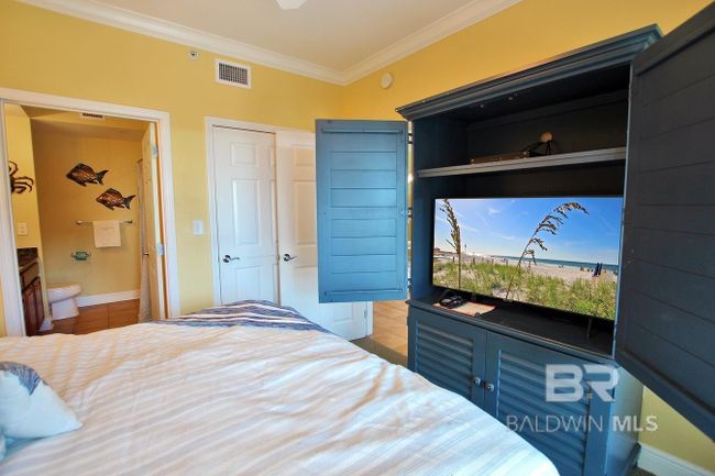 APT-402 - 1010 W Beach Blvd, Condo with 2 bedrooms, 2 bathrooms and null parking in Gulf Shores AL | Image 13