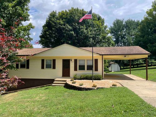 1203 Montgomery Ave, STAUNTON, VA, 24401 | Card Image