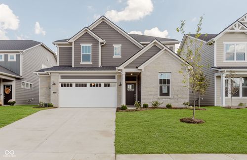 5719 Stetson Dr, Whitestown, IN, 46075-0427 | Card Image