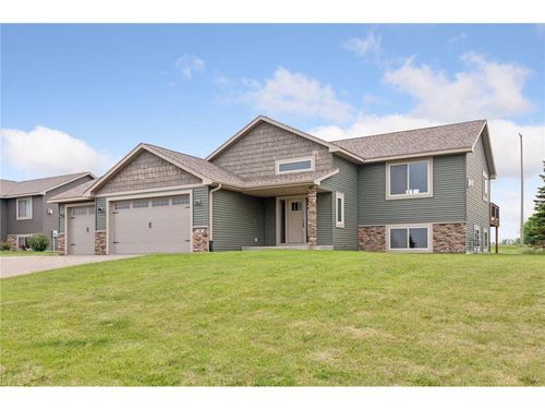 116 Wheat Field Ln, New Richmond, WI, 54017-1561 | Card Image