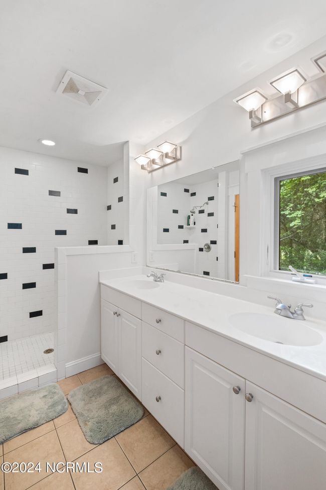206 N Bald Head Wynd, House other with 3 bedrooms, 4 bathrooms and 2 parking in Bald Head Island NC | Image 18