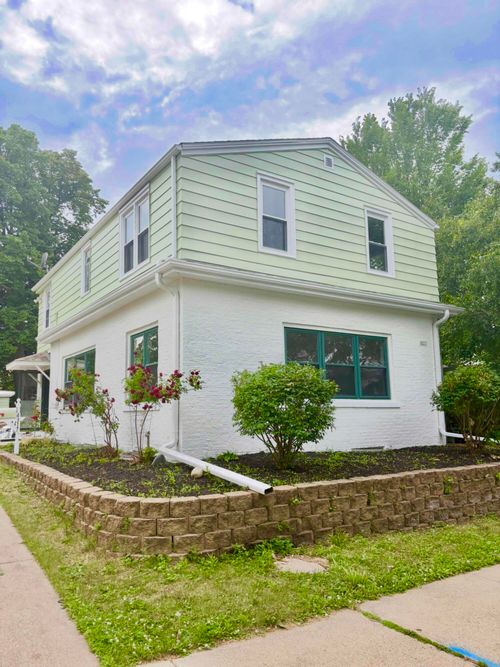 4317 S Pine Ave, Milwaukee, WI, 53207-5254 | Card Image