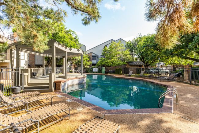APT-211 - 4067 Beltway Dr, Condo with 2 bedrooms, 2 bathrooms and null parking in Addison TX | Image 7