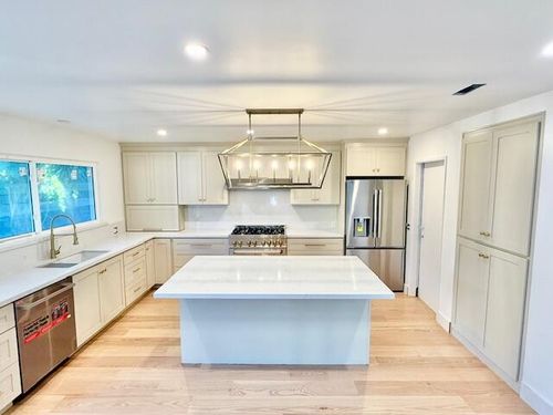 644 Edgewood Dr, Goleta, CA, 93117-1642 | Card Image