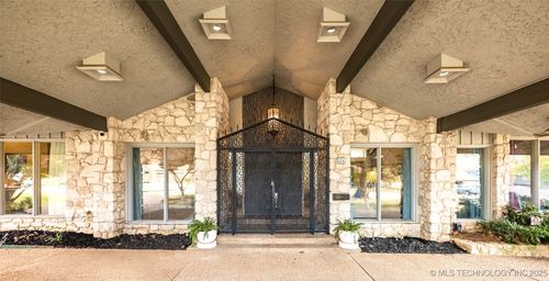 3510 E 60th St, Tulsa, OK, 74135-7835 | Card Image