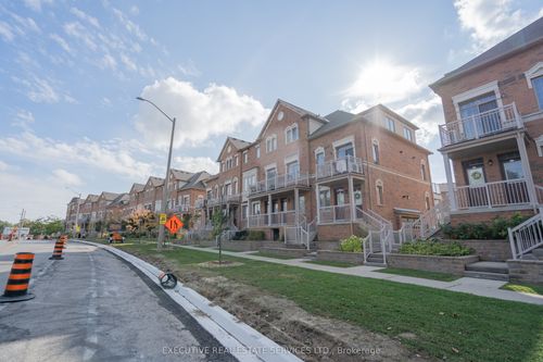 10-180 Howden Blvd, Brampton, ON, L6S0E6 | Card Image