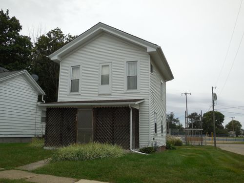 506 S 1st St, Princeton, IL, 61356-1910 | Card Image