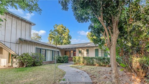 154 S Lima St, Sierra Madre, CA, 91024 | Card Image