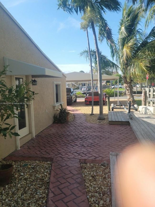 APT-2 - 3201 Canal Dr, Home with 1 bedrooms, 1 bathrooms and null parking in Pompano Beach FL | Image 8
