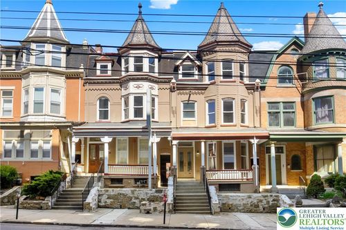 apt-1-rear-829 W Linden St, Allentown, PA, 18101-1233 | Card Image