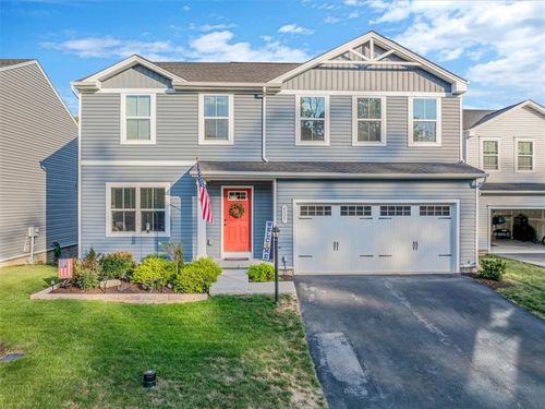 4317 Zenith Ln, South Park, PA, 15129-9505 | Card Image