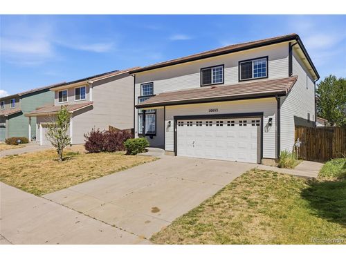 20053 E 40th Ave, Denver, CO, 80249-7181 | Card Image