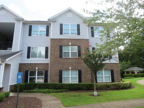 14104 Fairington Ridge Cir, Lithonia, GA, 30038-5655 | Card Image