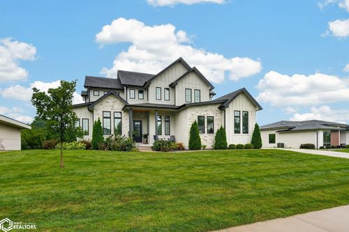 3717 Autumn Sage Cir, Norwalk, IA, 50211-2234 | Card Image
