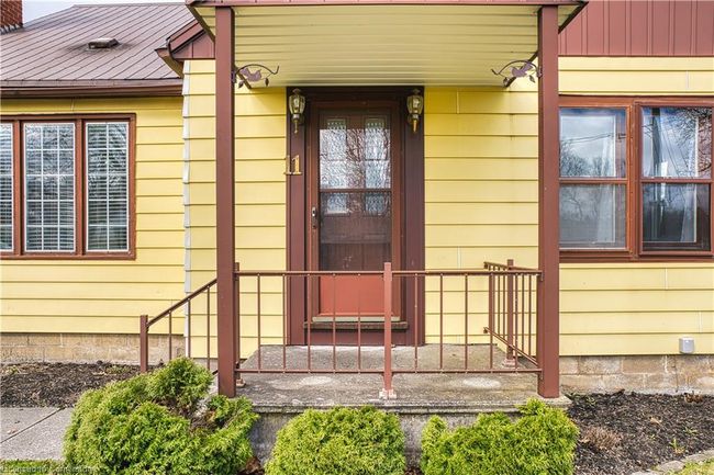 11 Churchill Dr, House other with 2 bedrooms, 1 bathrooms and 7 parking in Listowel ON | Image 14
